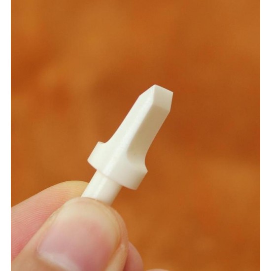 Ceramic swival knife blade